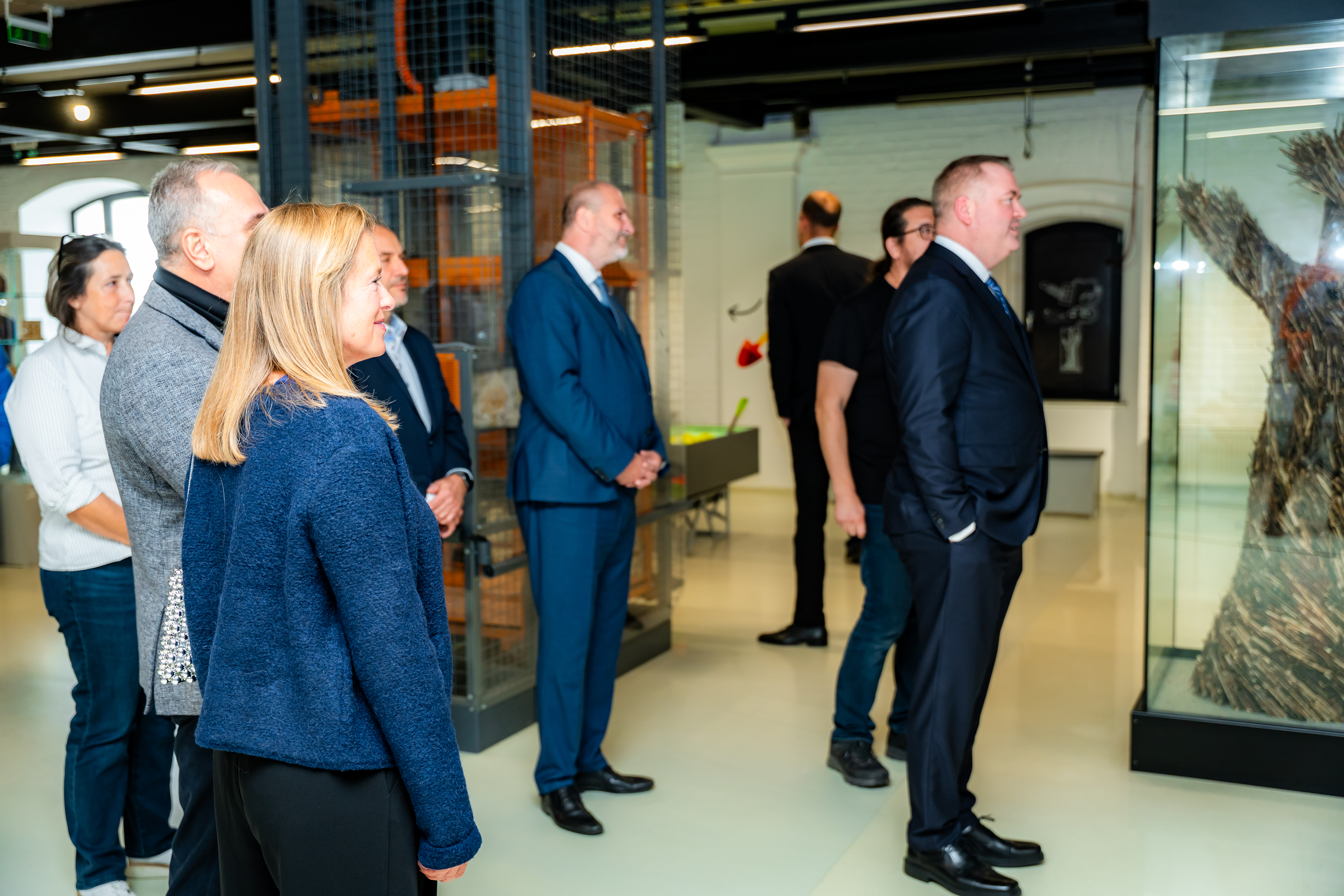 Otvorenie obnovy expozicie v Steelparku -24